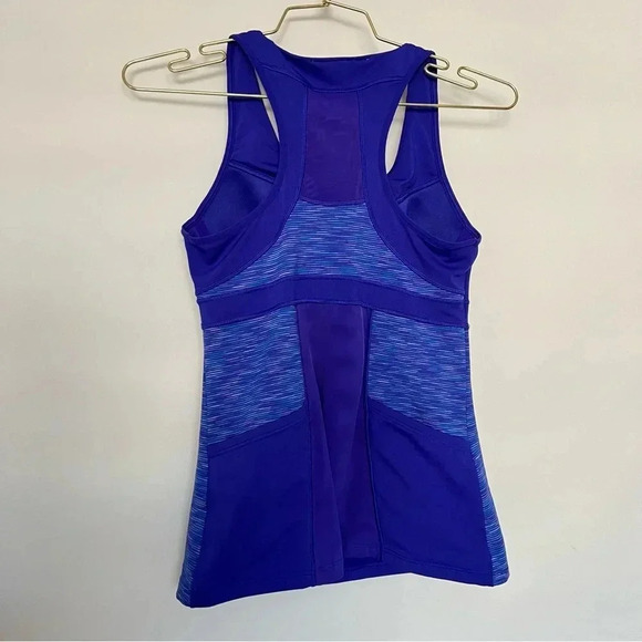 Athleta Space Dye Tank Top Size Small Blue Built in Bra Pockets at Back - Picture 2 of 11